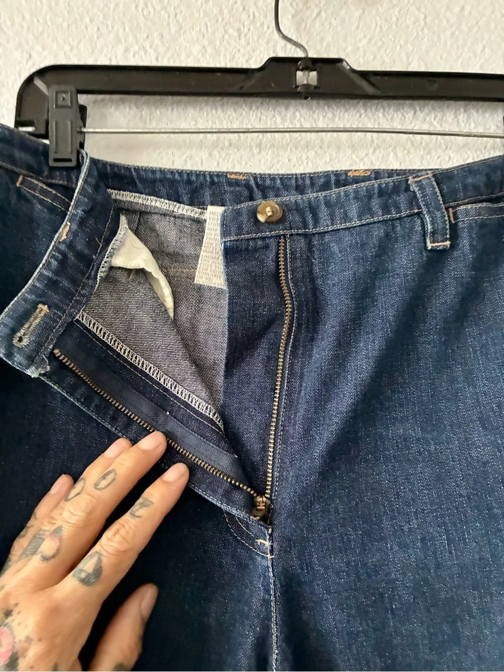VTG Jones New York Sport 8 💯 Cotton Blue Denim Trouser Jeans Wide Straight Leg